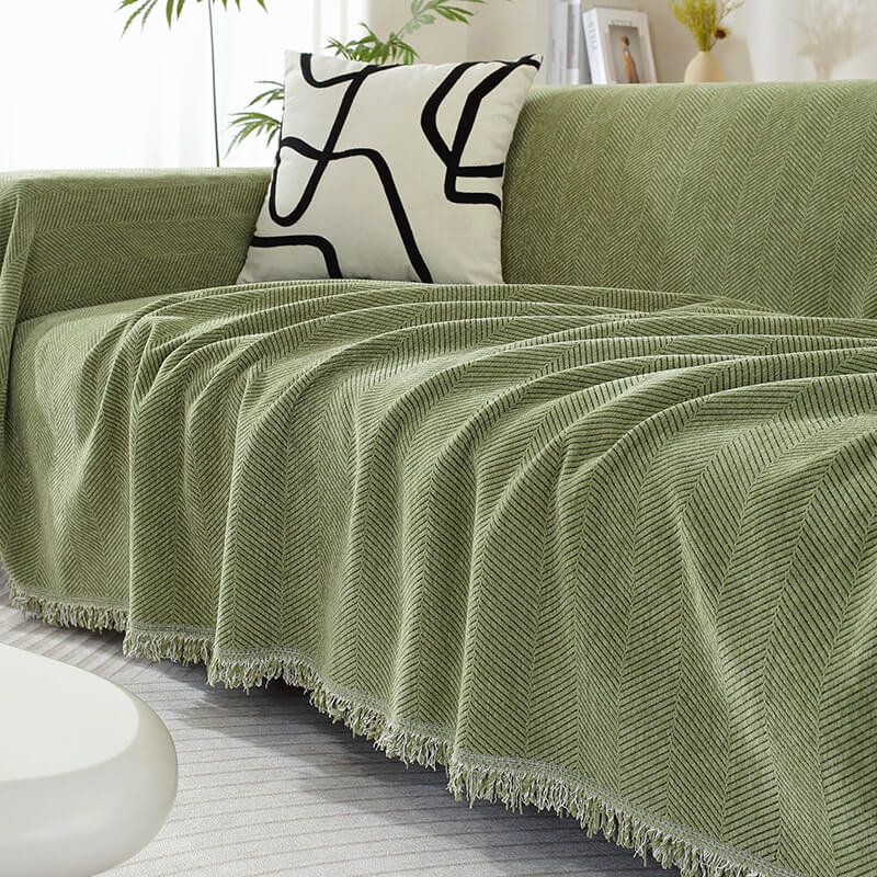 Cozy Chevron Throw Blanket with Gentle Trim
