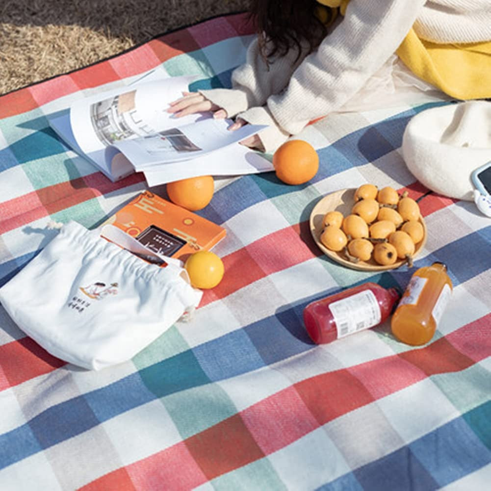 Durable Insulated Camping Blanket Compact Picnic Mat
