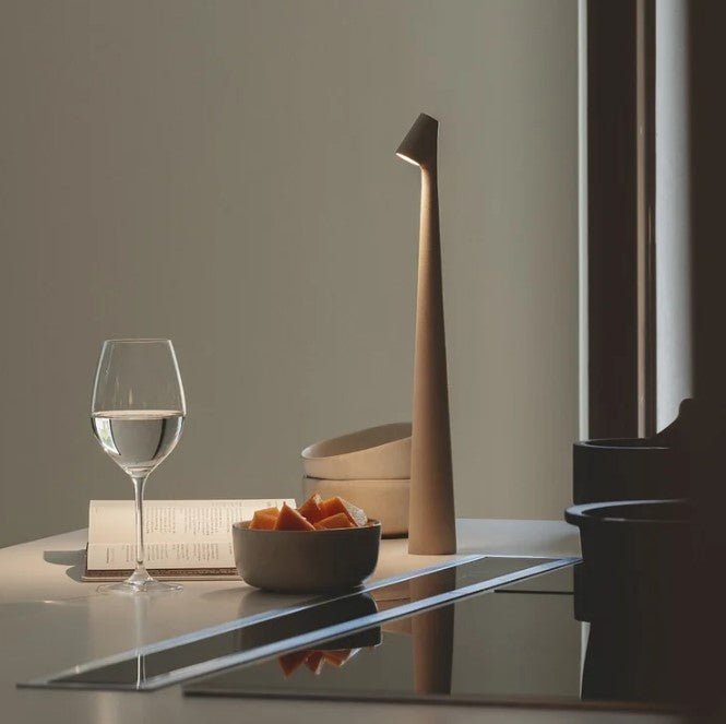 Compact Table Lamp with Variable Light Control