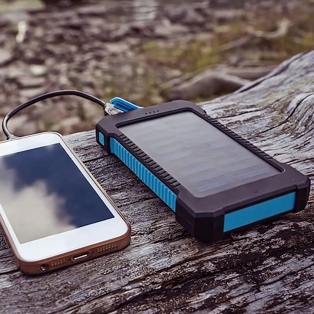 Compact Quick Charge Solar Powered Dual USB Charger