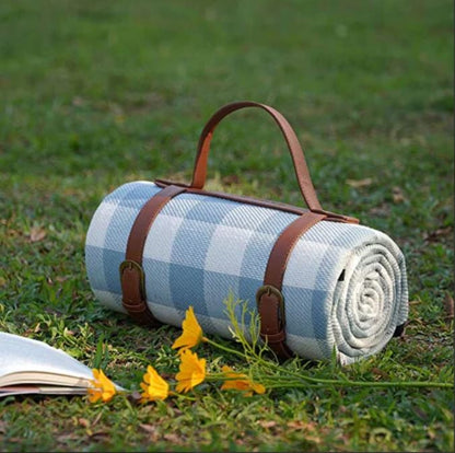 Durable Insulated Camping Blanket Compact Picnic Mat - Korstal