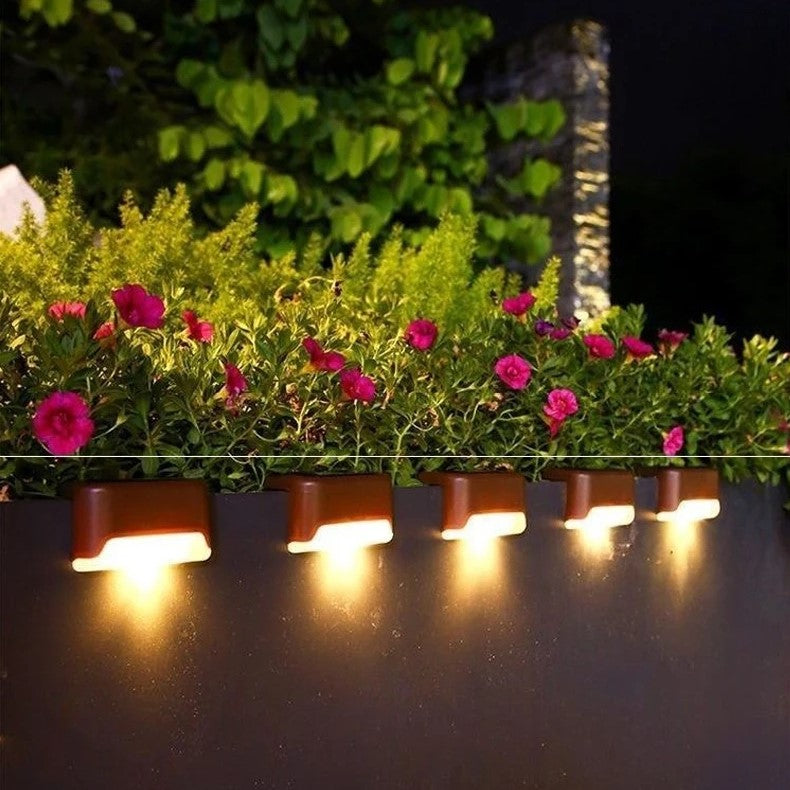Weatherproof Motion Activated Solar LED Wall Lamp