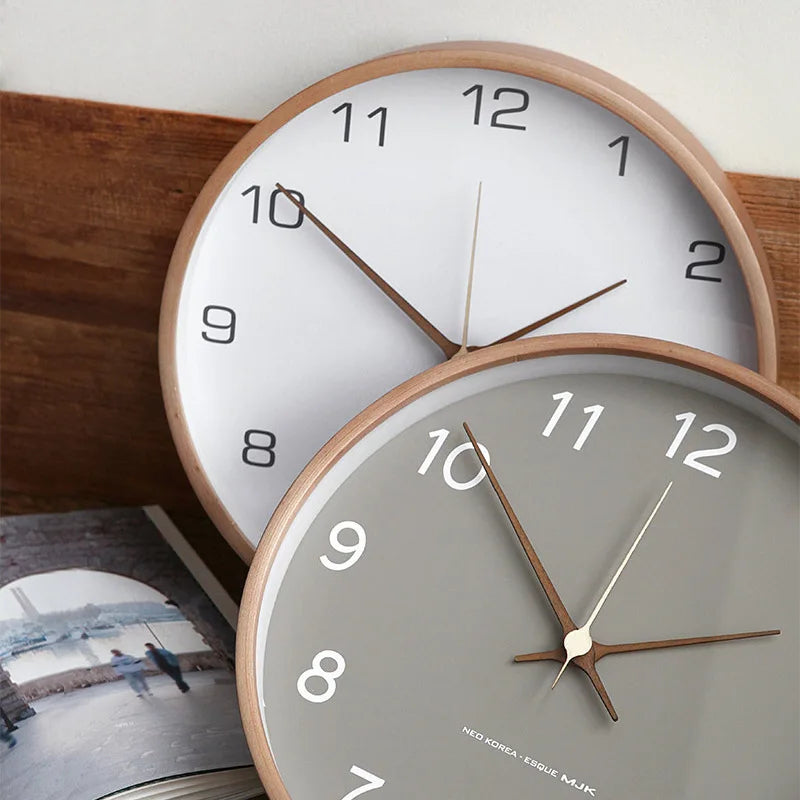 Quiet Contemporary Circular Wall Clock for Home