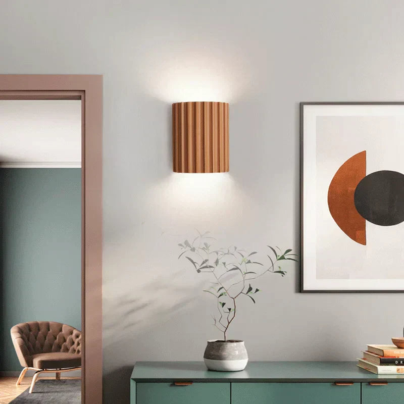 Elegant Patterned Wall Light for Modern Houses - Korstal